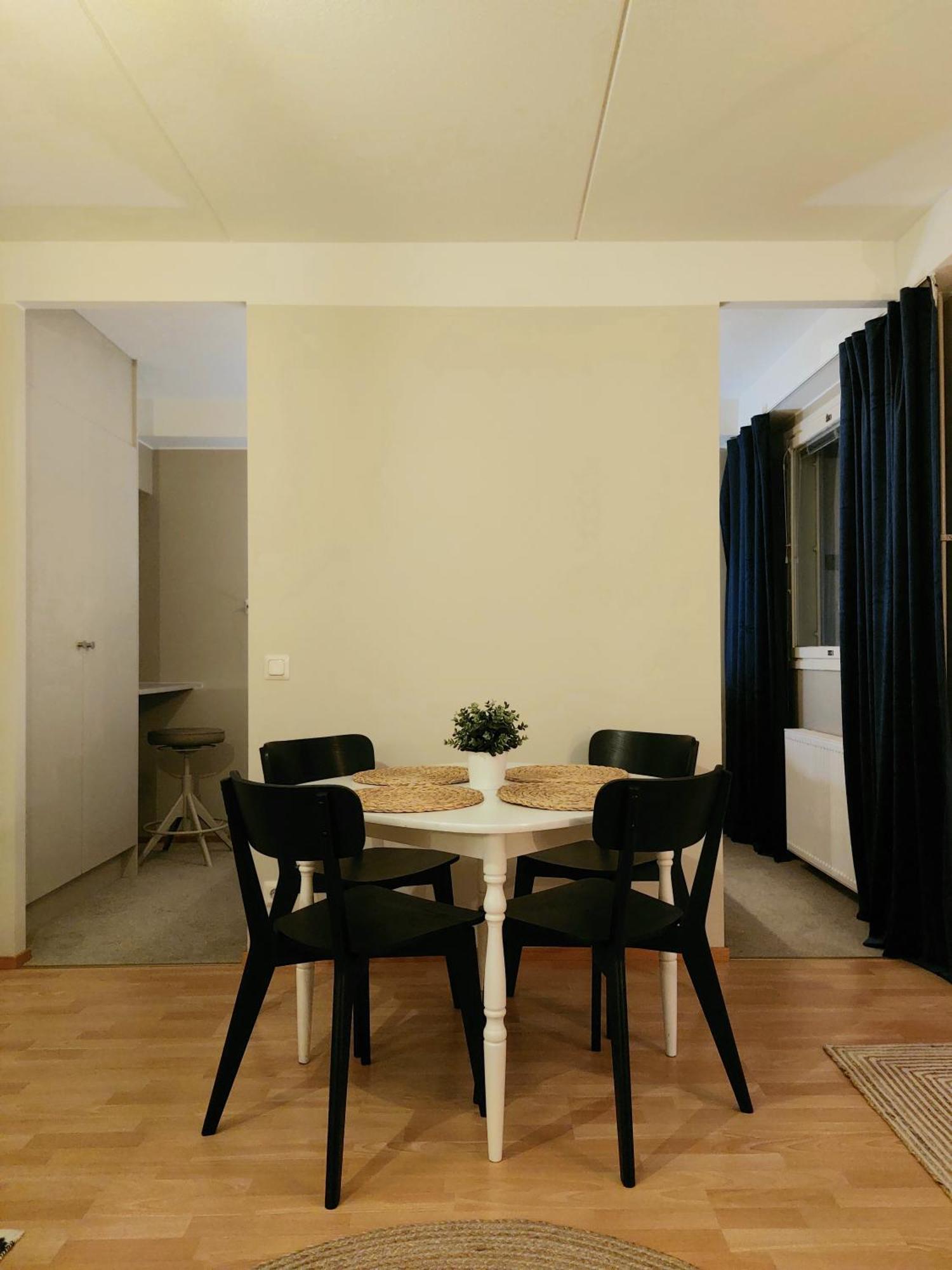 Saunallinen Kolmio Jaetkaesaaressa Apartamento